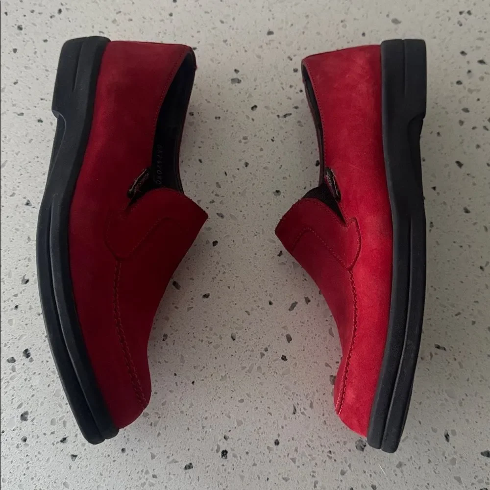 Mephisto Women’s Cool Air Breathable Red Suede Leather Loafers Slip-On Size 7.5 - Picture 11 of 14